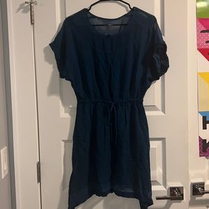 Blue short sleeve express dress